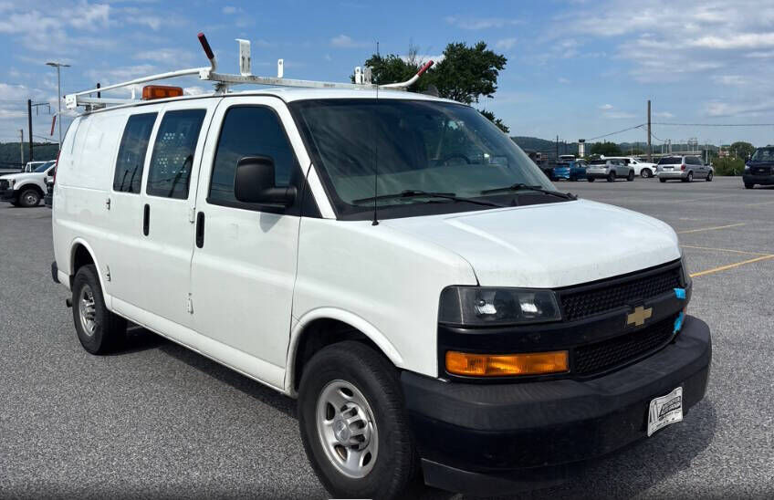 2020 CHEVROLET Express