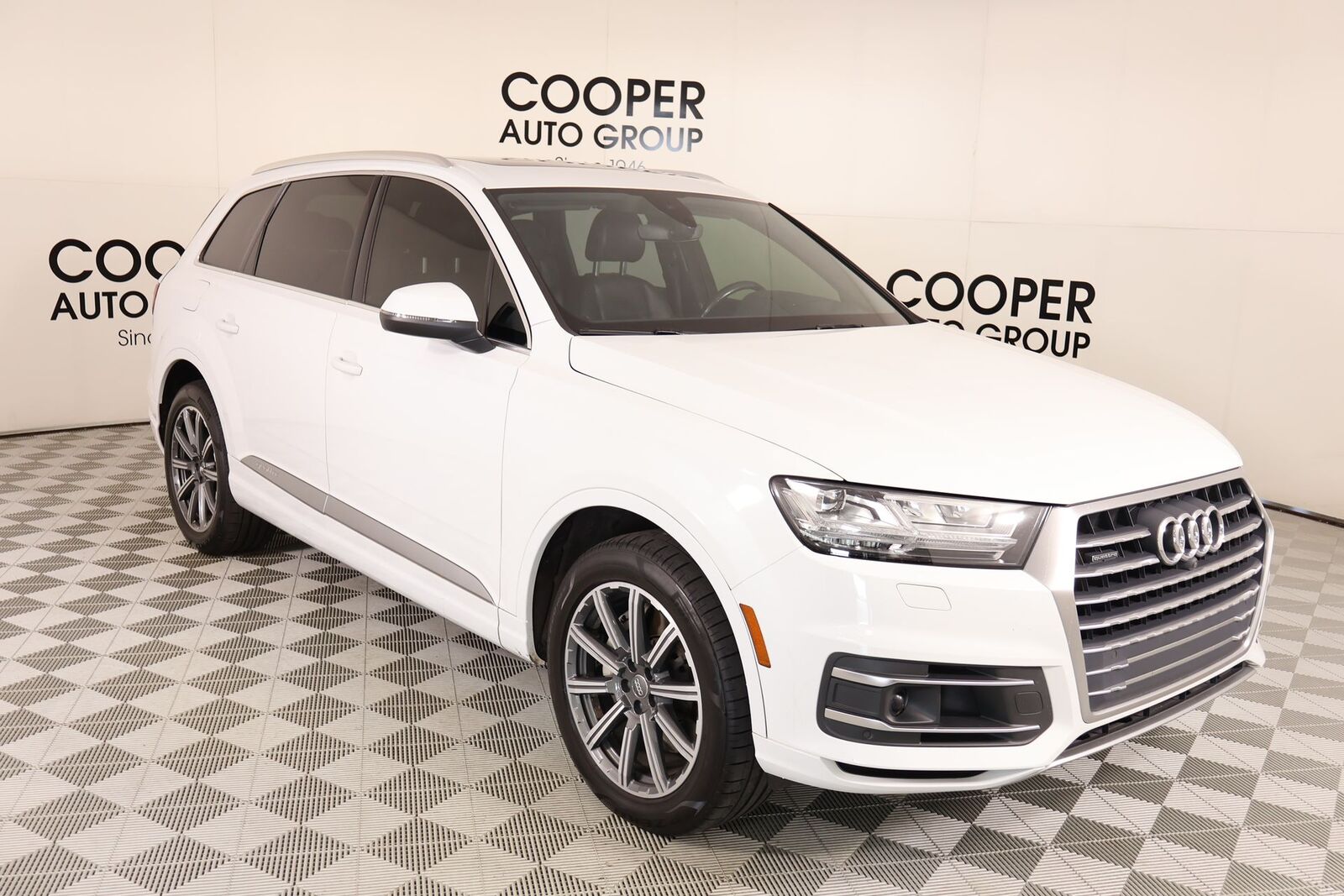 2017 AUDI Q7