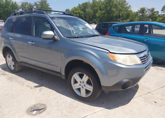 2010 SUBARU Forester