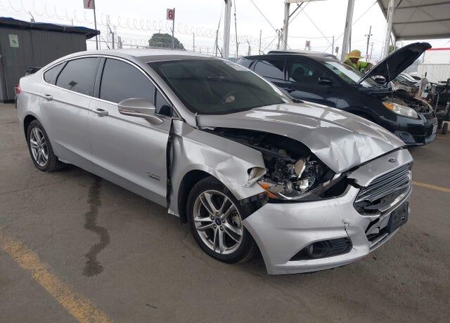 2015 FORD Fusion