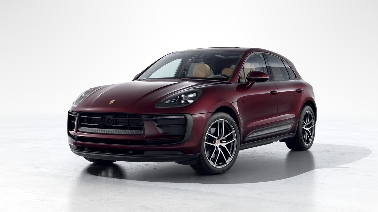 2026 PORSCHE Macan