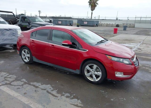 2013 CHEVROLET Volt