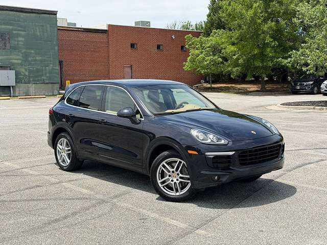 2016 PORSCHE Cayenne
