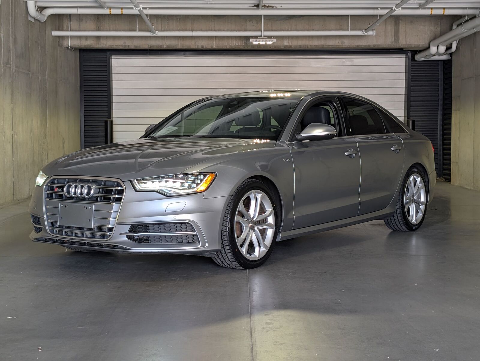 2015 AUDI S6