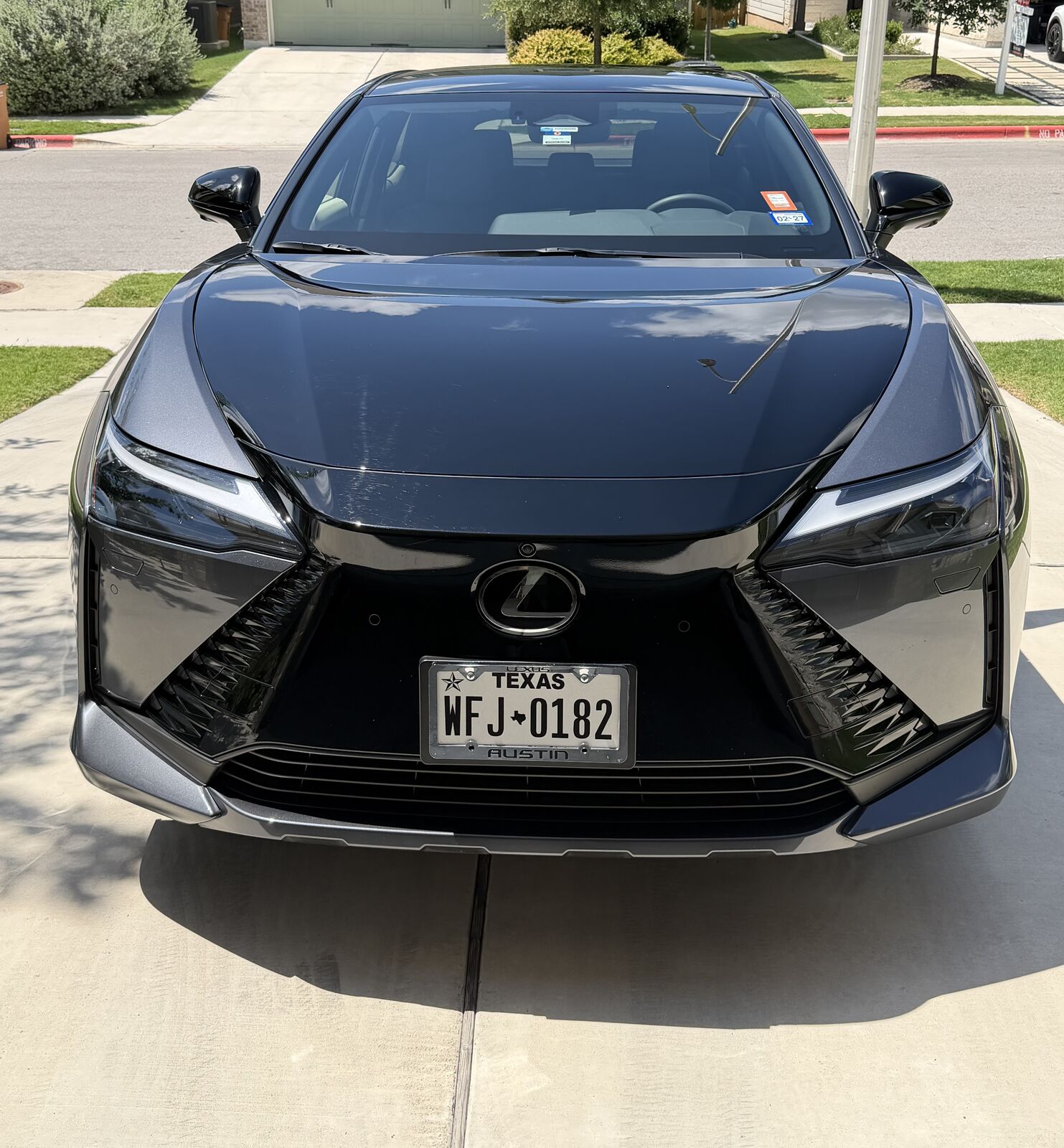 2025 LEXUS RZ