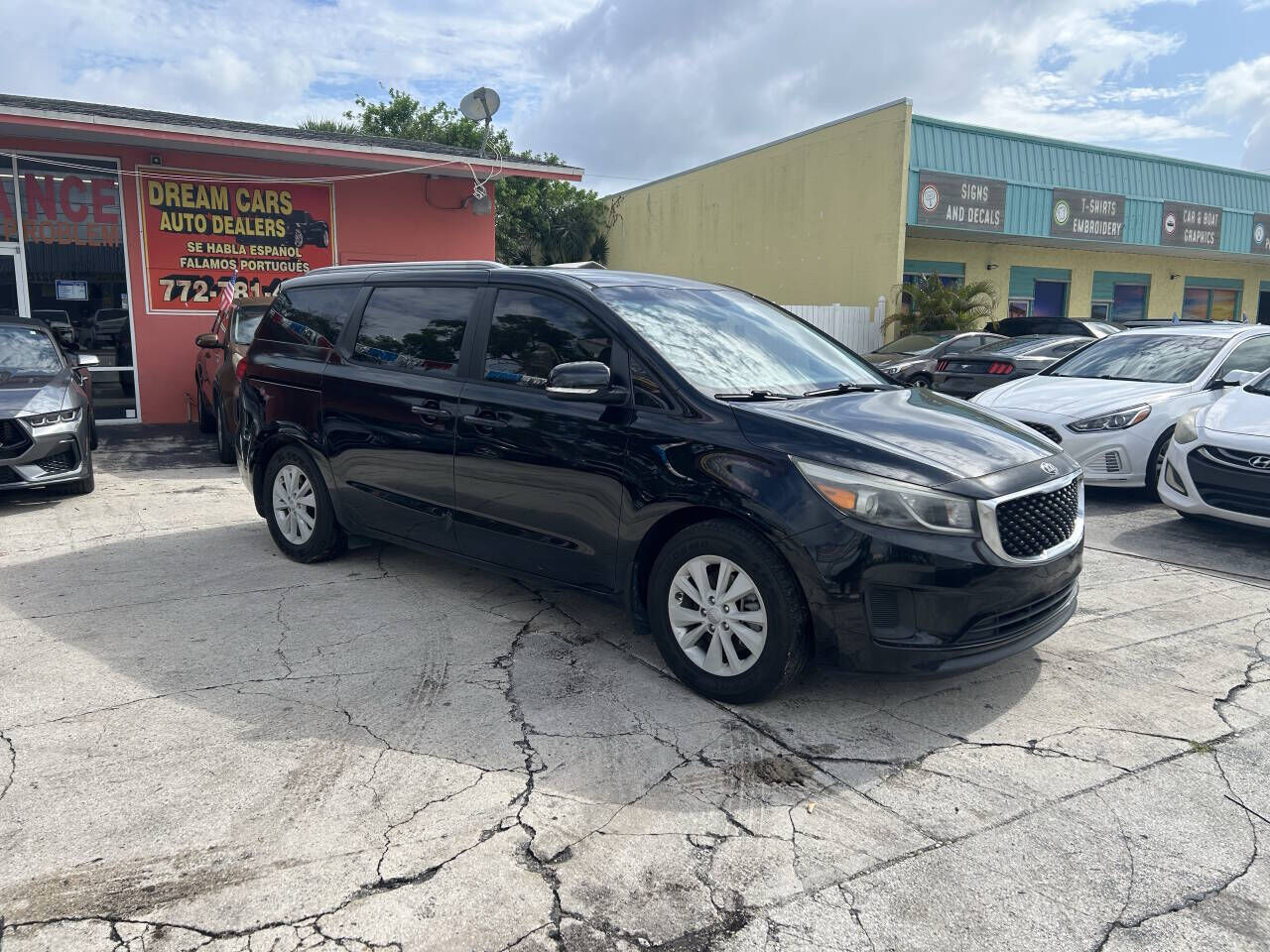 2016 KIA Sedona