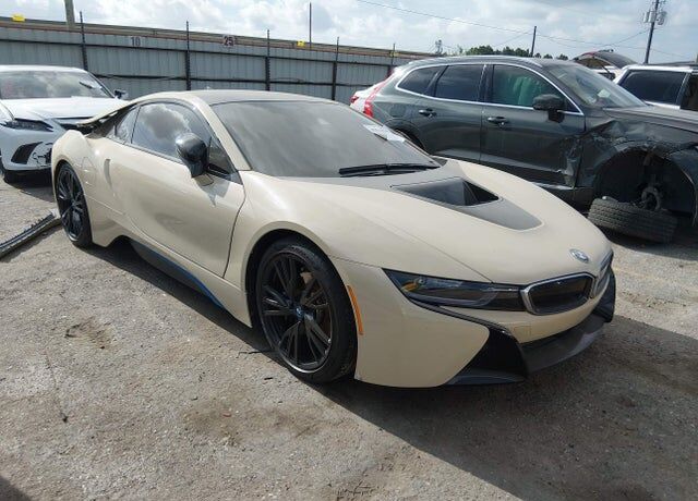 2015 BMW i8