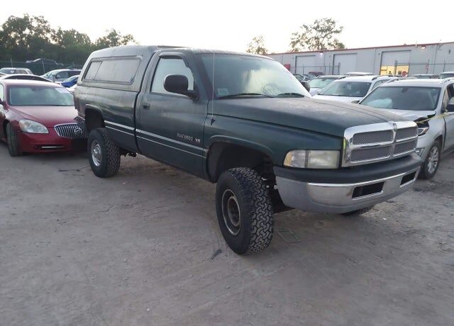 2002 DODGE Ram