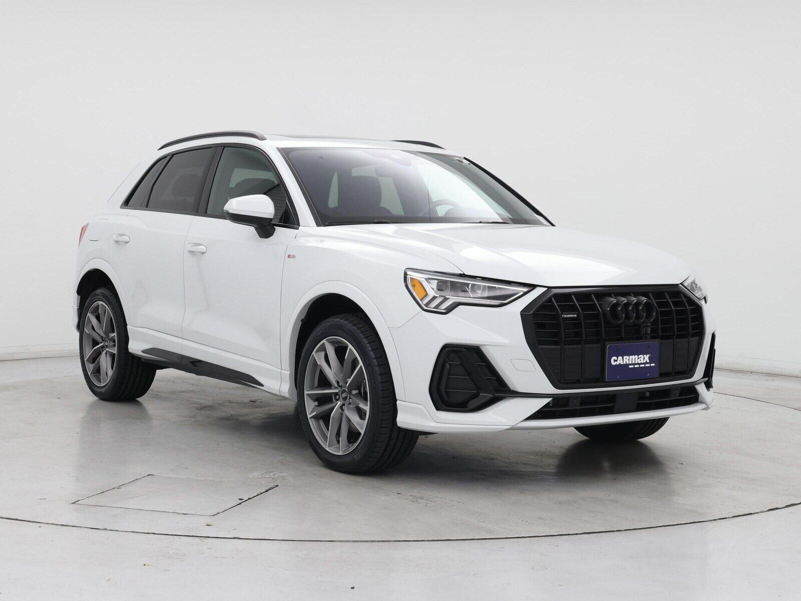 2023 Audi Q3