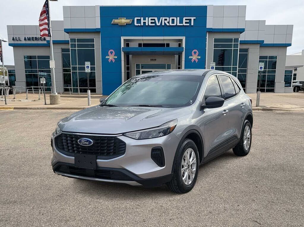 2024 FORD Escape