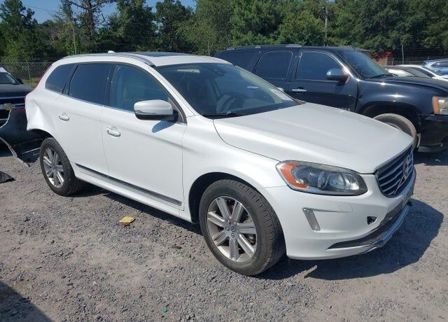 2017 VOLVO XC60