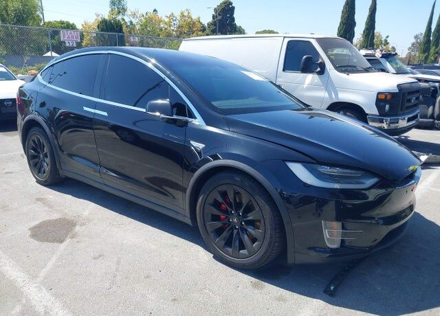 2016 TESLA Model X