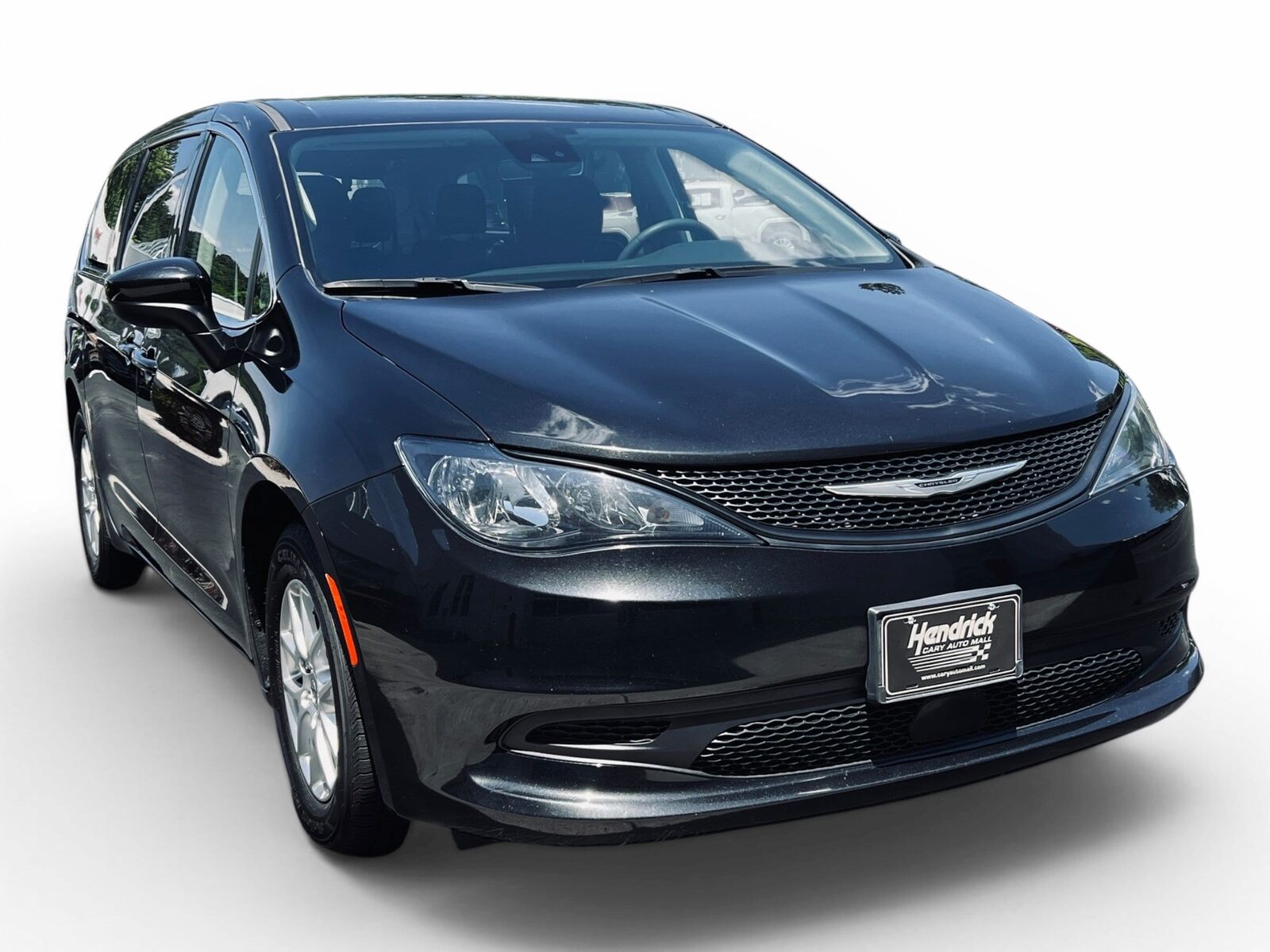 2023 CHRYSLER Voyager