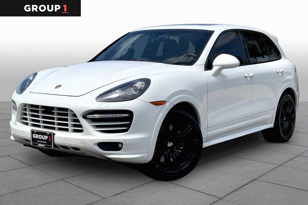 2013 PORSCHE Cayenne