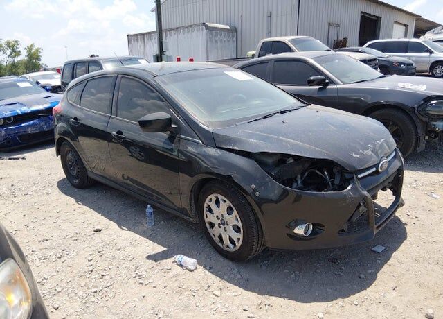 2012 FORD Focus