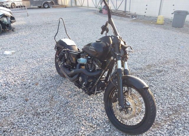 2013 HARLEY DAVIDSON FXDB / Dyna Street Bob