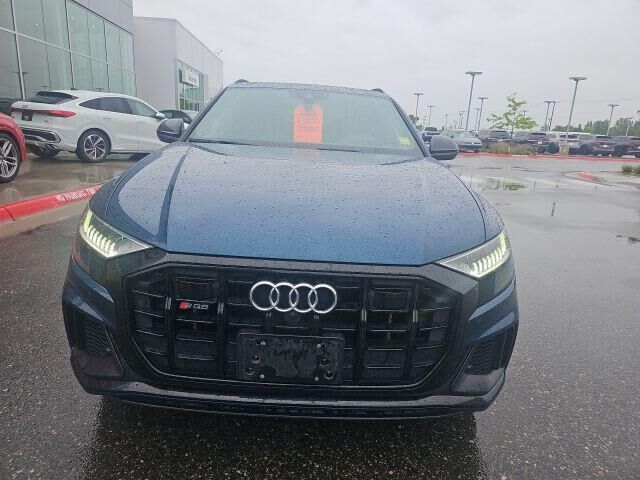 2022 Audi SQ8