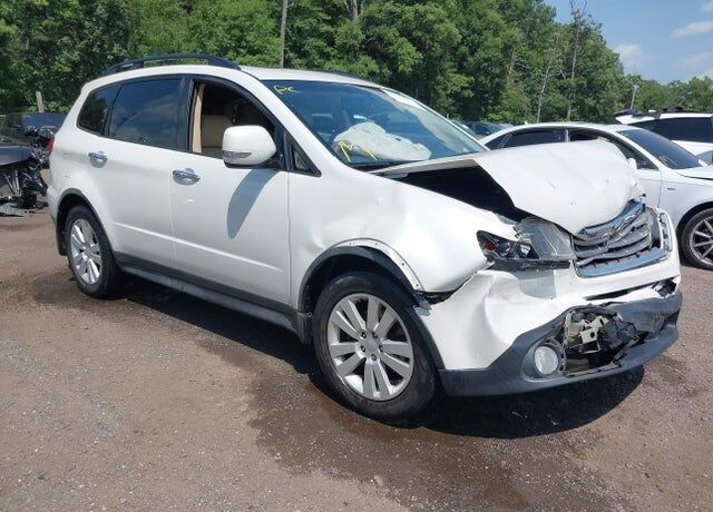 2013 SUBARU B9 Tribeca