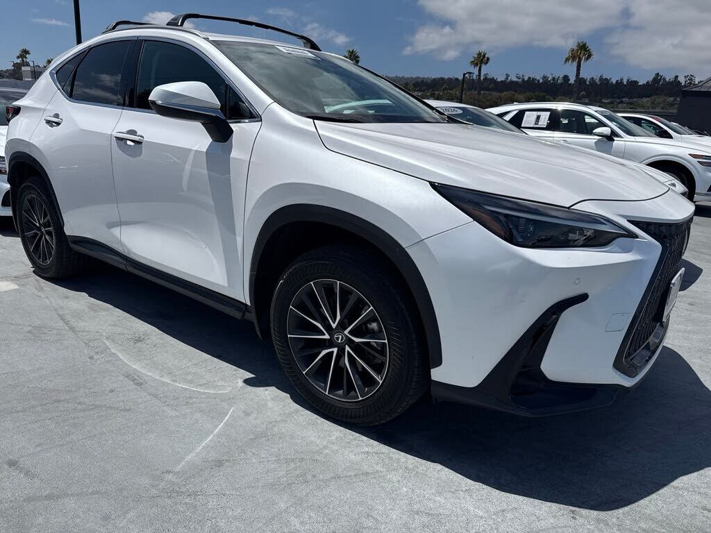 2025 LEXUS NX