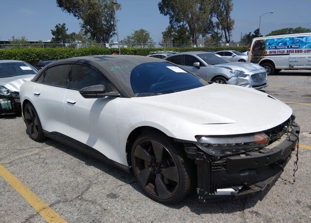 2025 LUCID Air