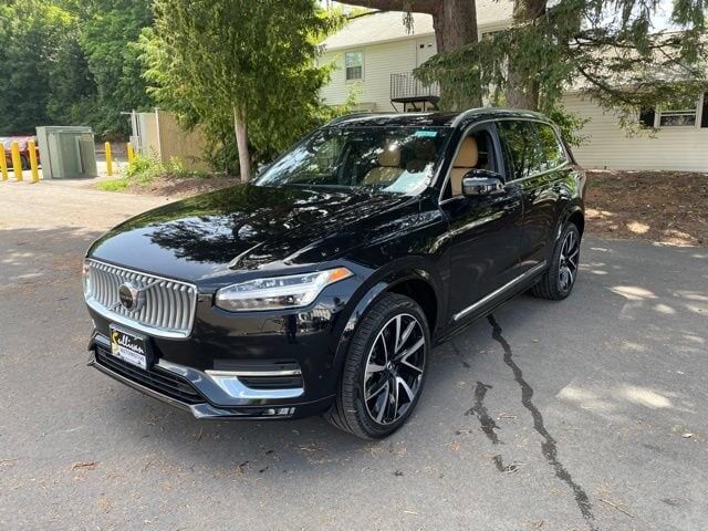 2024 VOLVO XC90