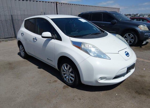 2016 NISSAN Leaf