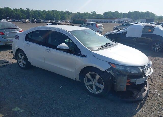 2015 CHEVROLET Volt
