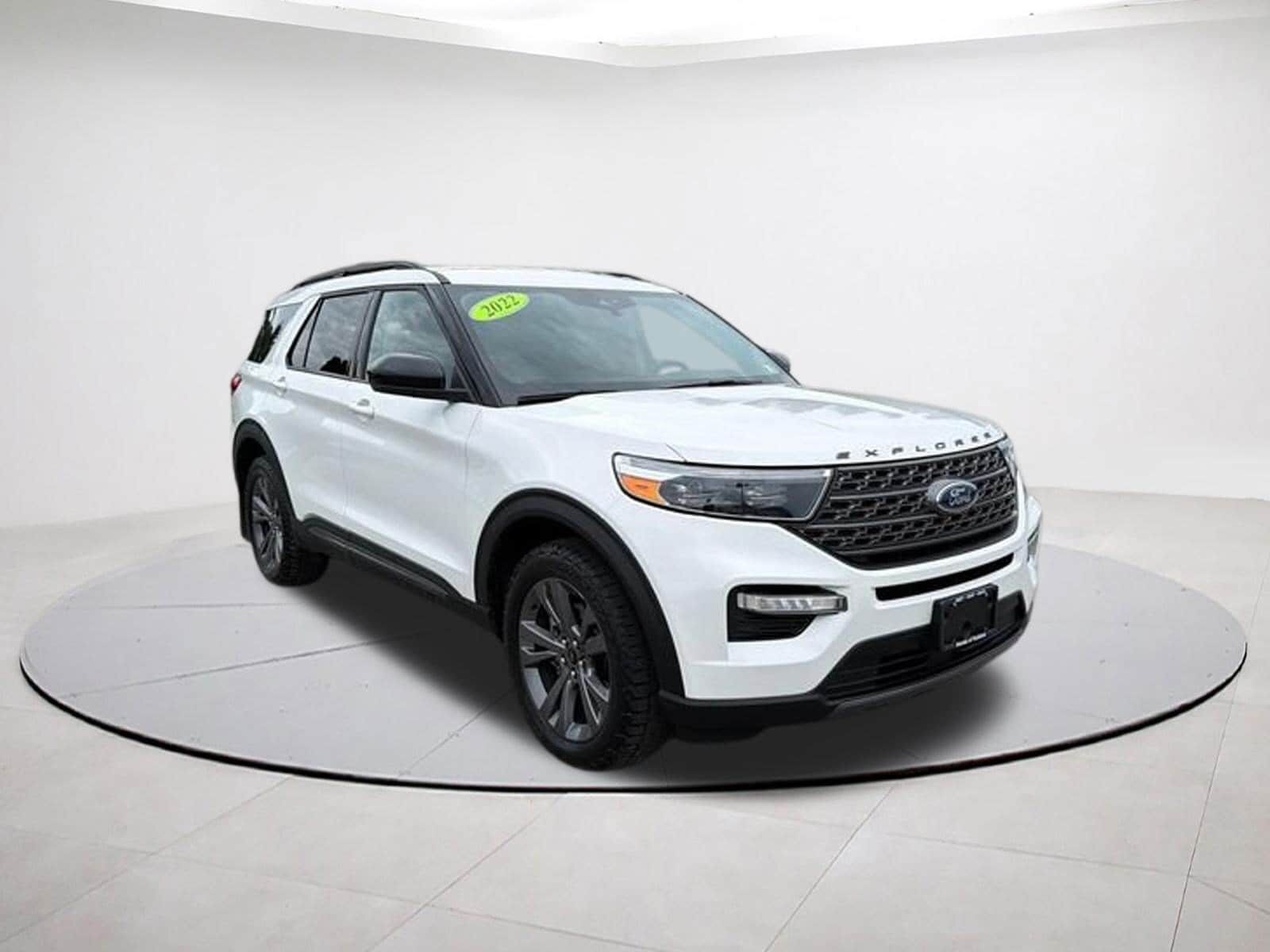 2022 FORD Explorer