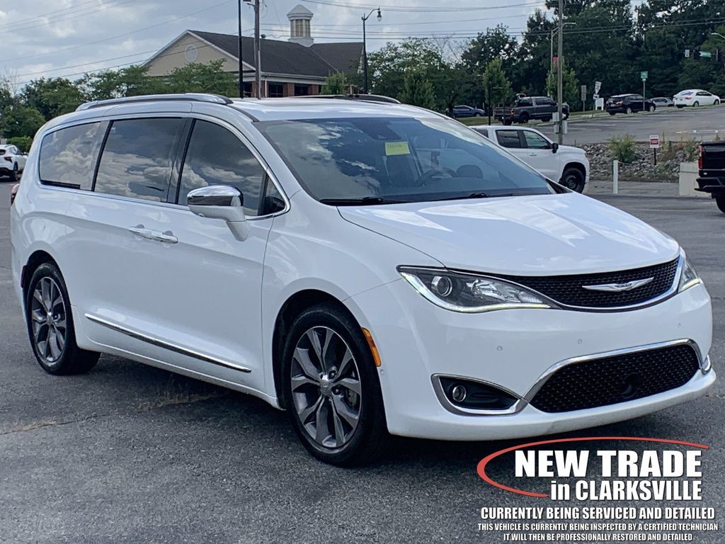 2019 CHRYSLER Pacifica