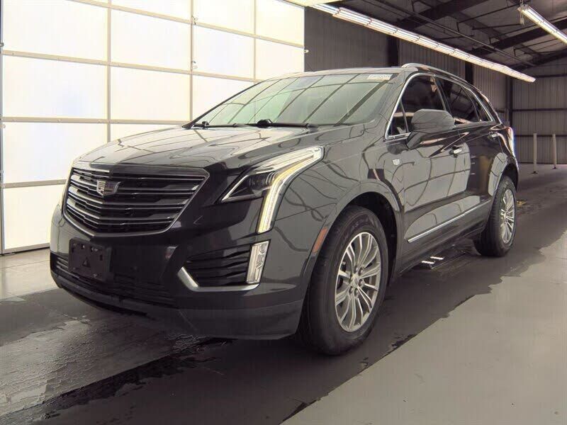 2017 CADILLAC XT5