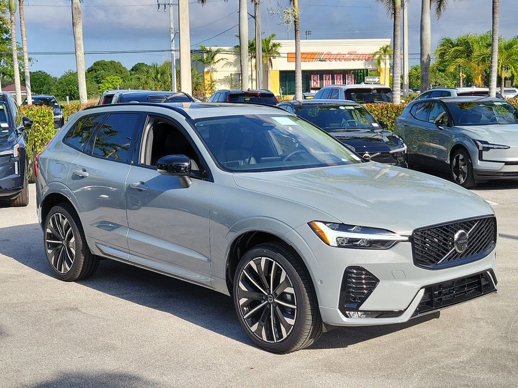 2026 VOLVO XC60