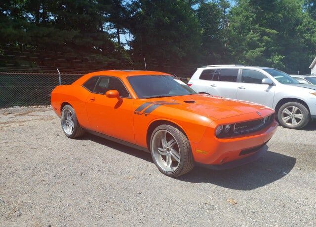 2010 DODGE Challenger