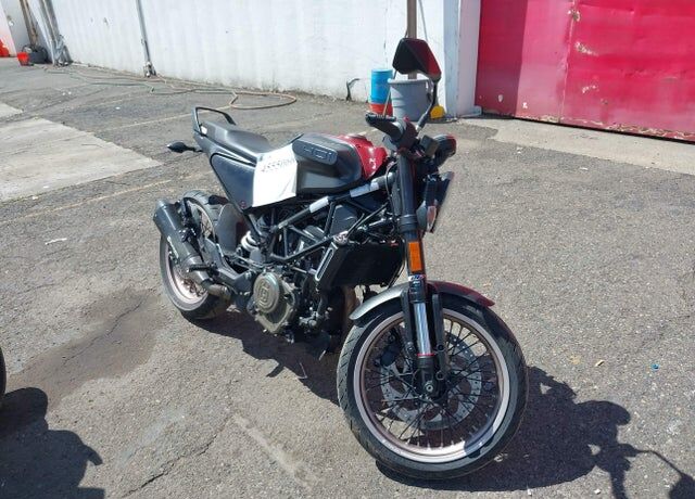 2020 HUSQVARNA Svartpilen/Vitpilen