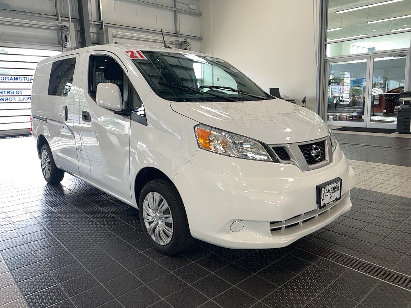 2021 NISSAN NV200