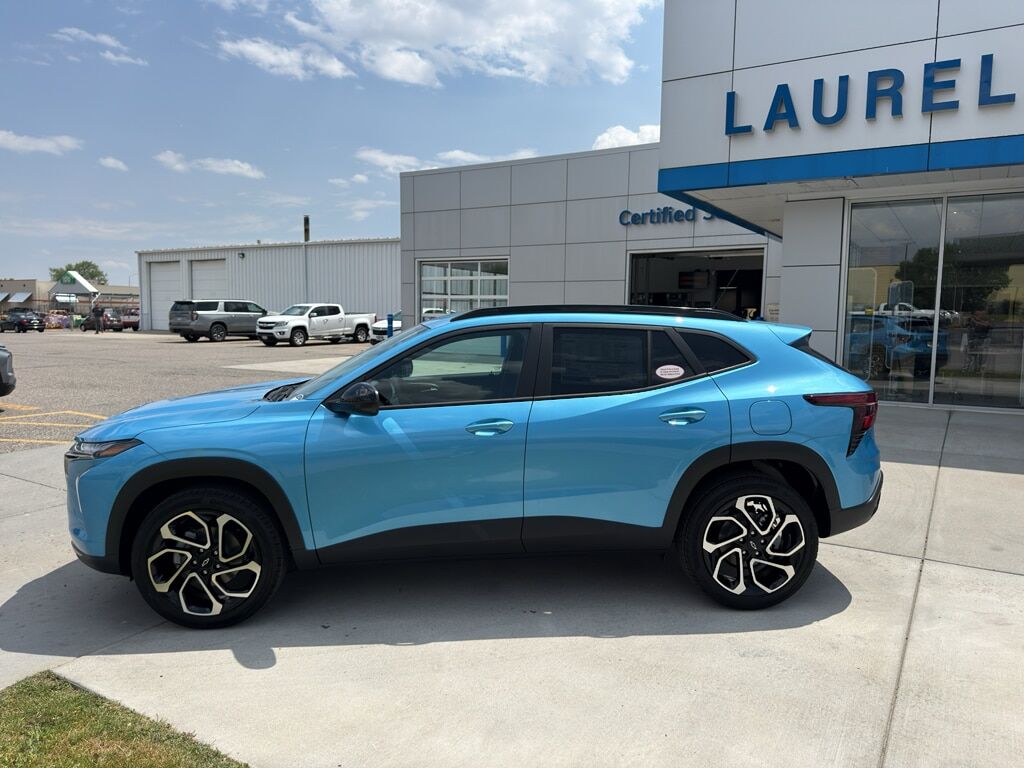 2026 CHEVROLET Trax