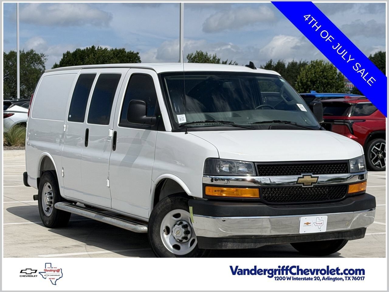 2025 CHEVROLET Express