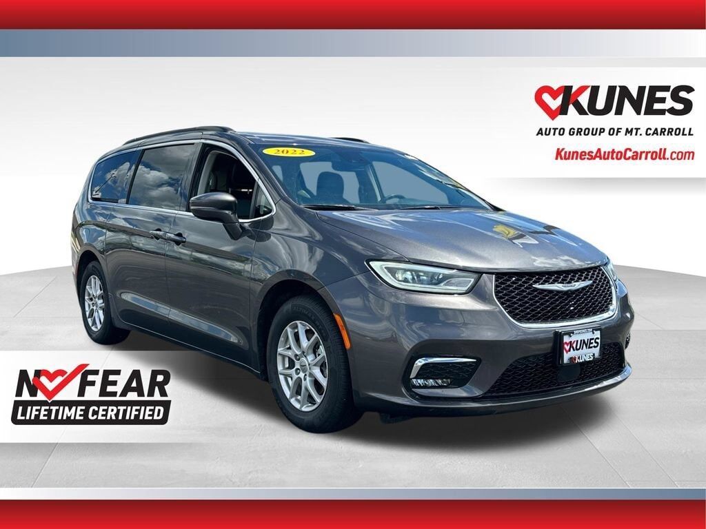 2022 CHRYSLER Pacifica