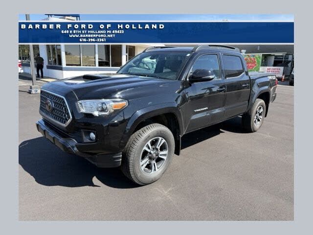2019 TOYOTA Tacoma