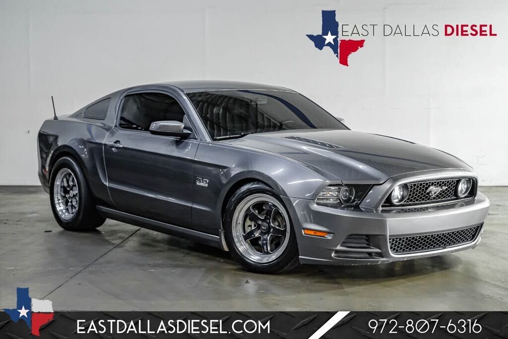 2014 FORD Mustang