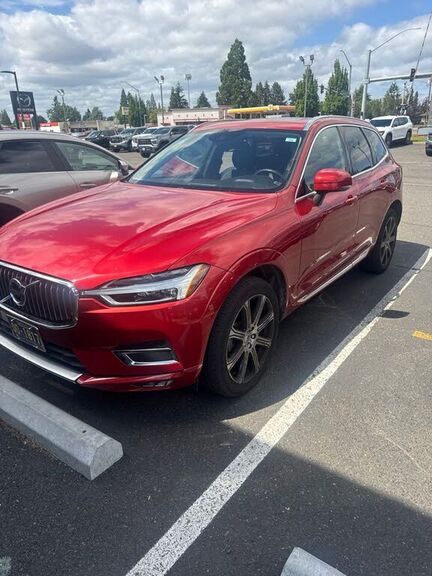 2020 VOLVO XC60