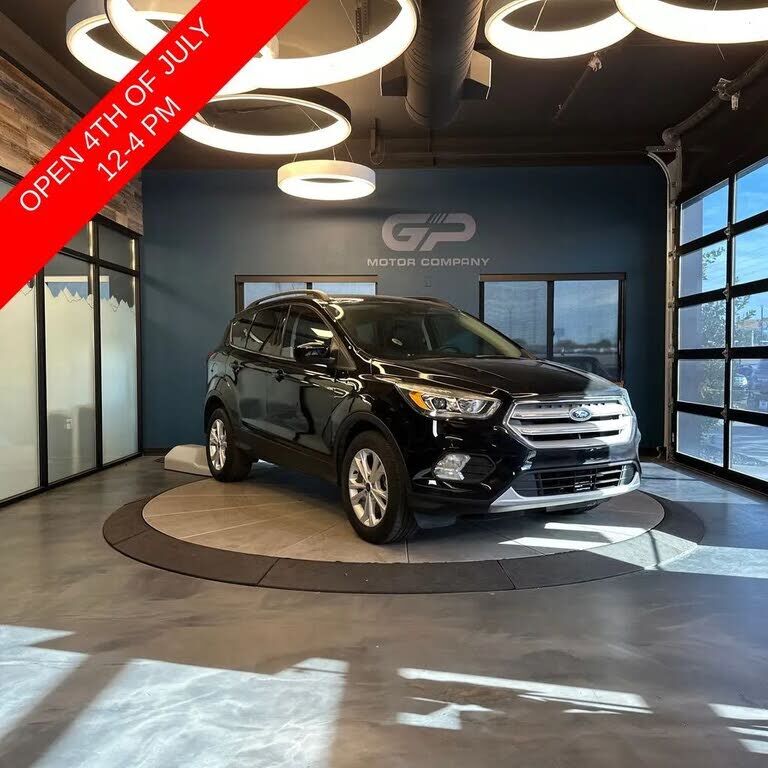 2019 FORD Escape