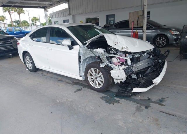 2026 TOYOTA Camry