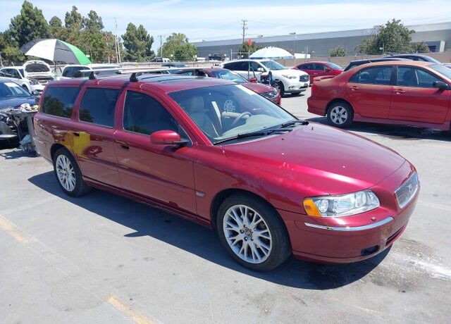 2006 VOLVO V70
