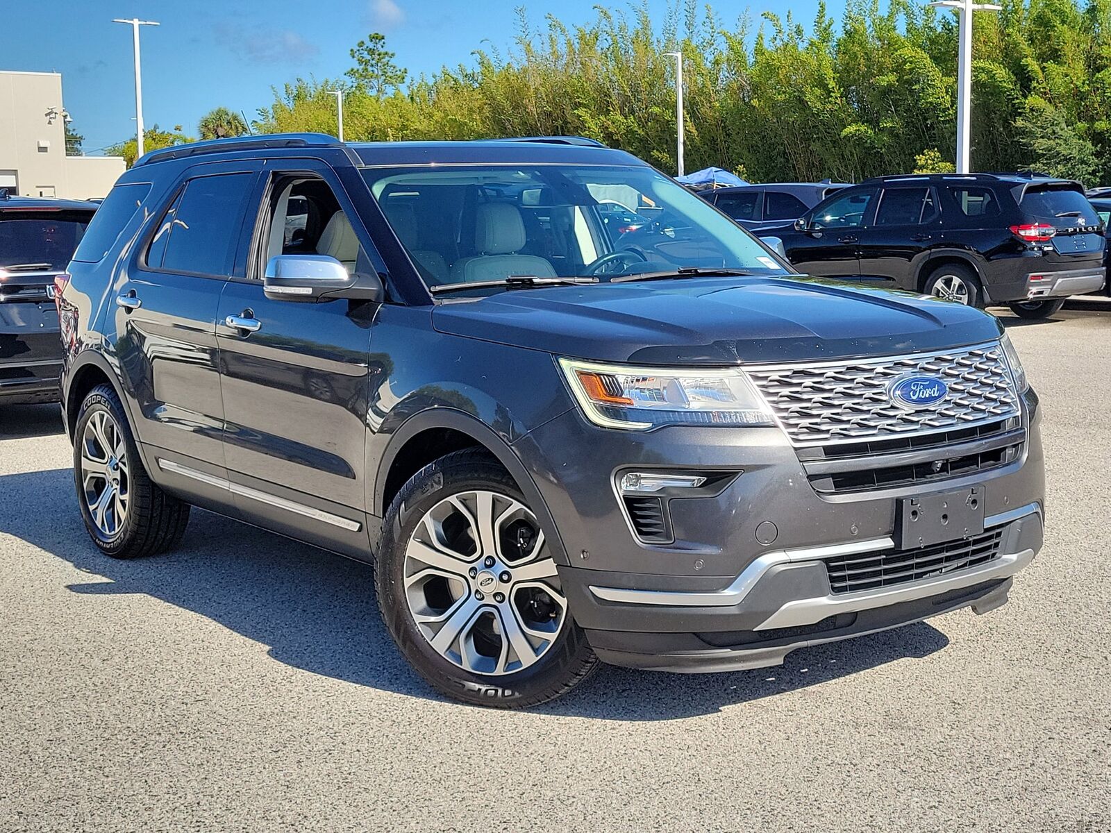 2019 FORD Explorer