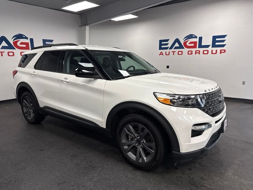 2024 FORD Explorer