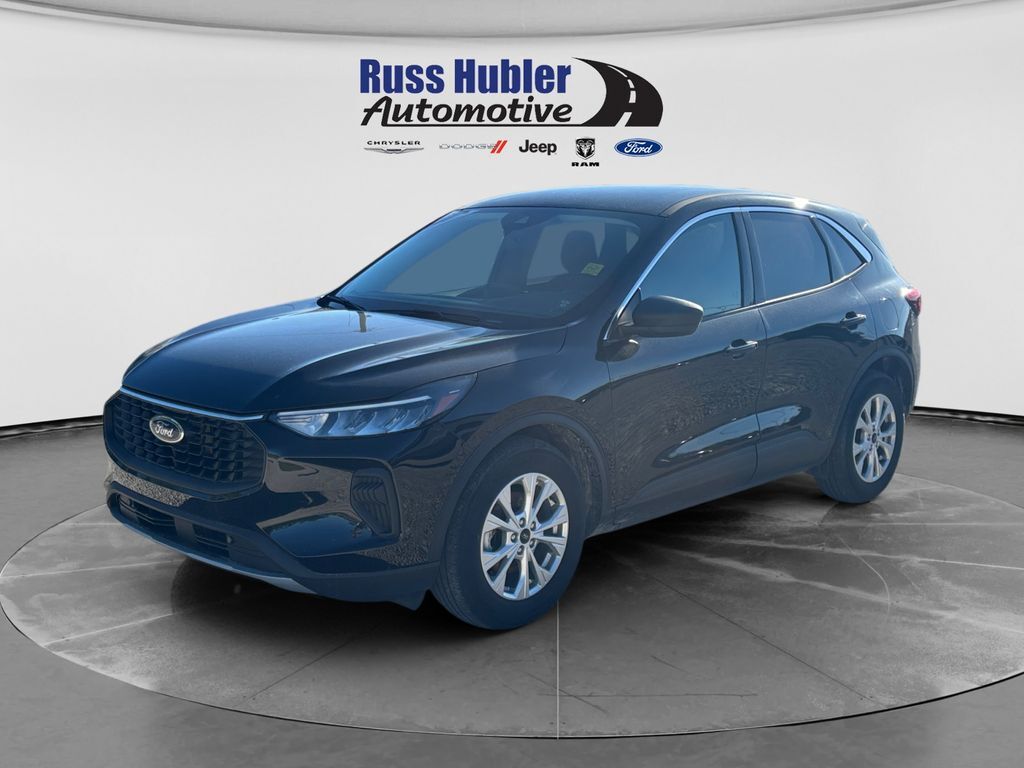 2023 FORD Escape