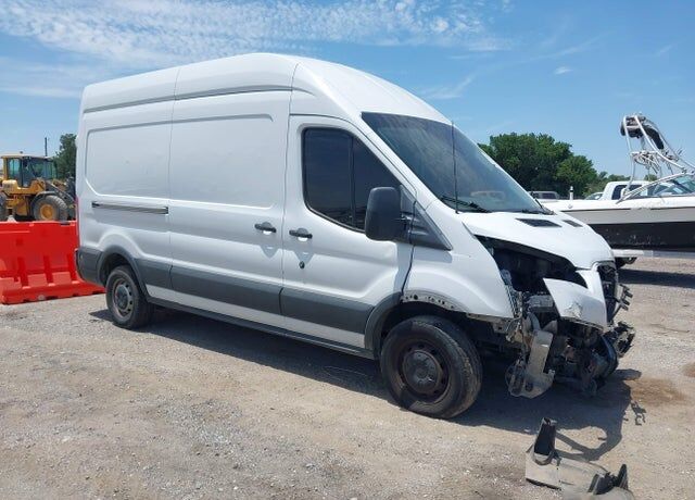 2018 FORD Transit