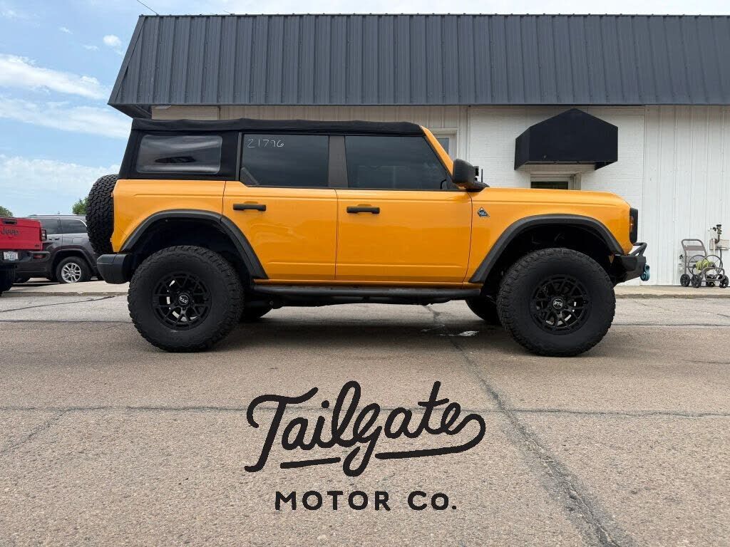 2022 FORD Bronco