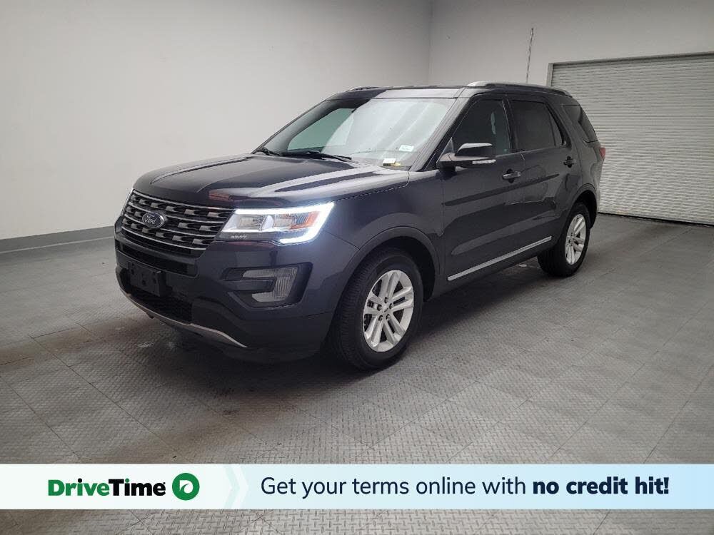 2017 FORD Explorer