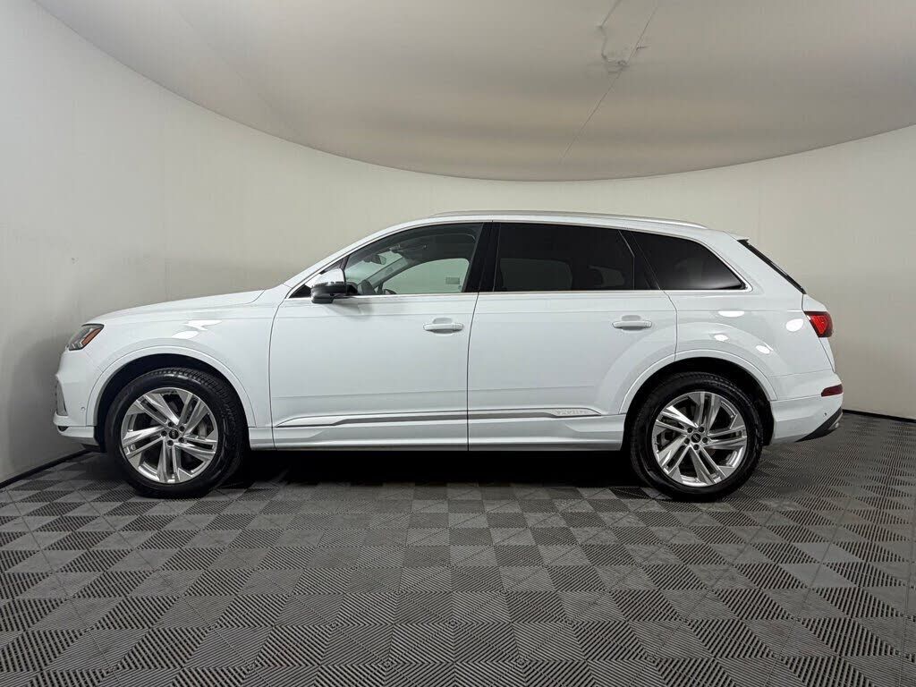2023 Audi Q7